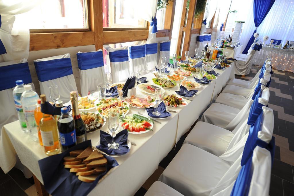 Hotel Restaurant Vizit Трускавець Екстер'єр фото