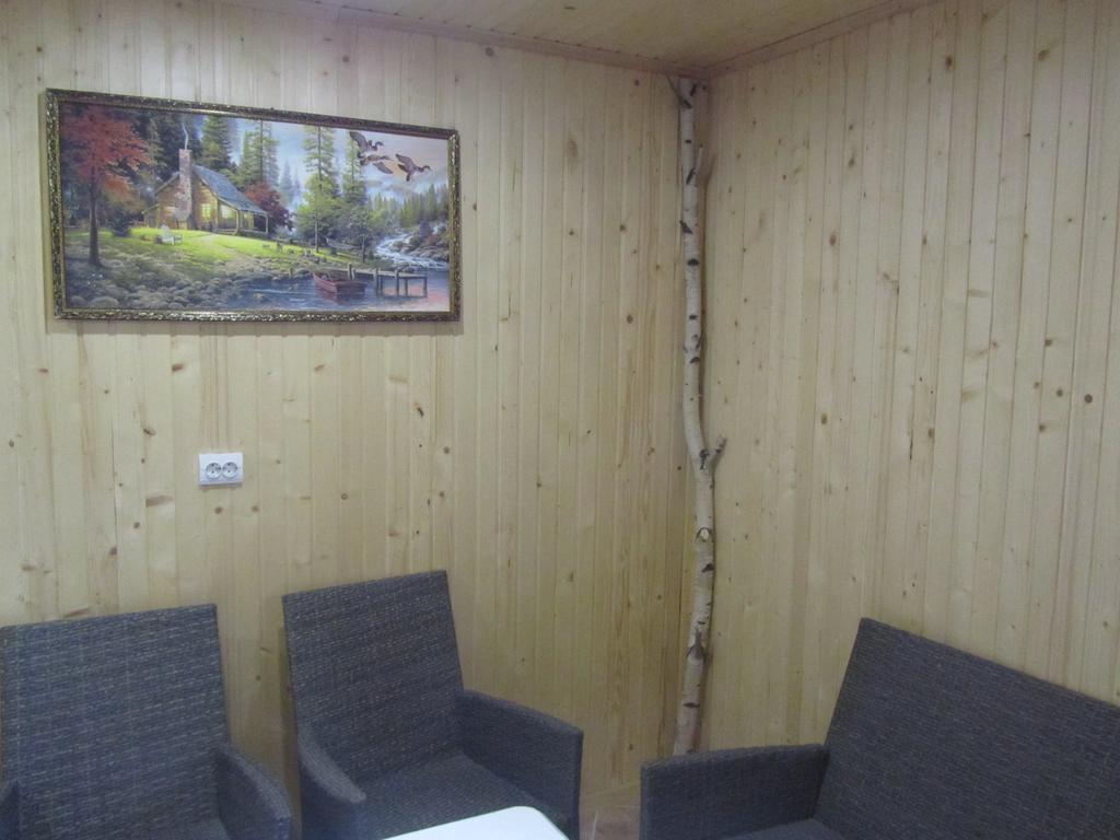 Hotel Restaurant Vizit Трускавець Екстер'єр фото